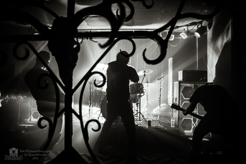 Dragged into Sunlight, Tonic Lounge [CLOSED], photo by Alyssa Herrman