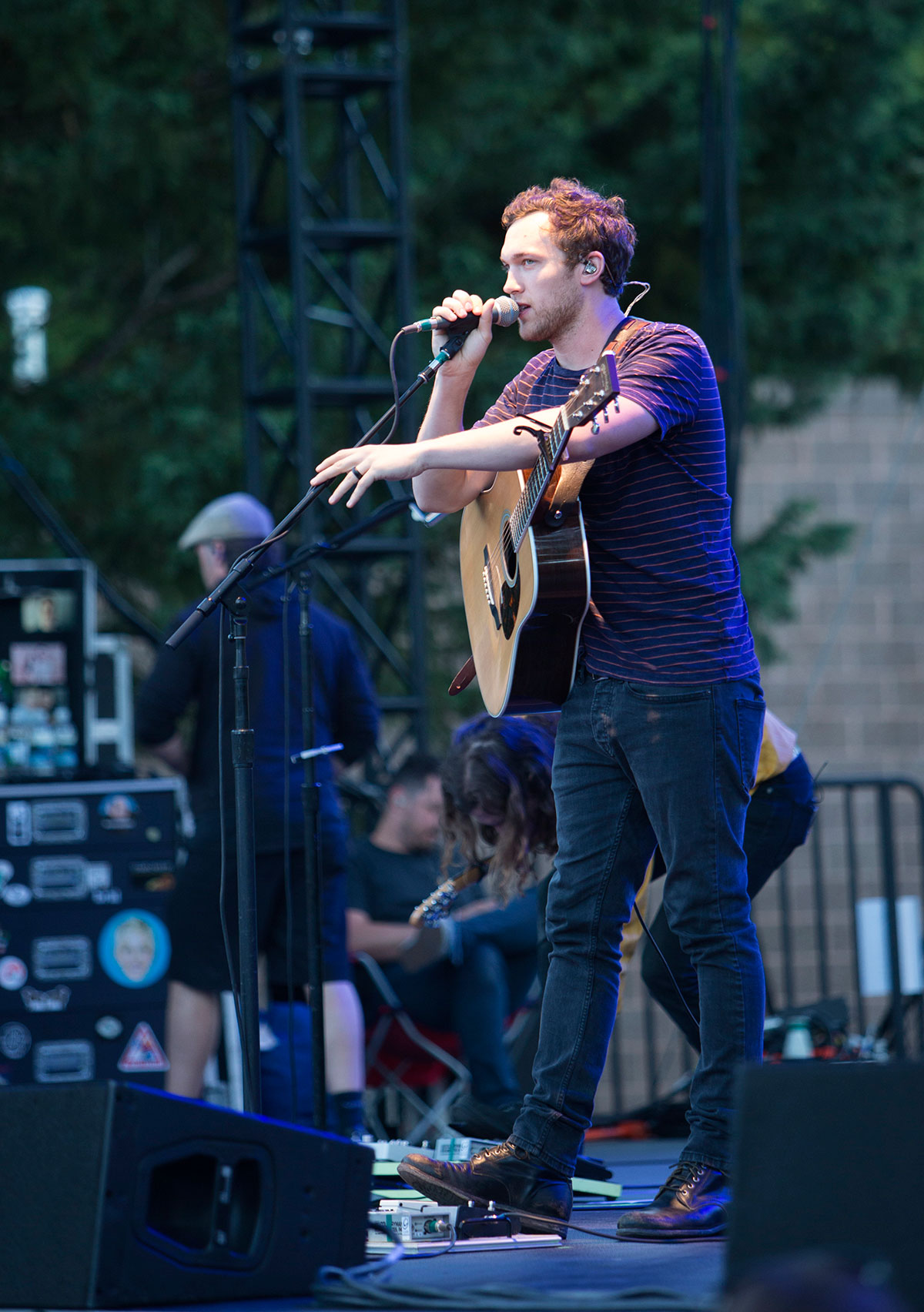 Phillip Phillips, Oregon Zoo Amphitheatre, photo by Dawn Marks