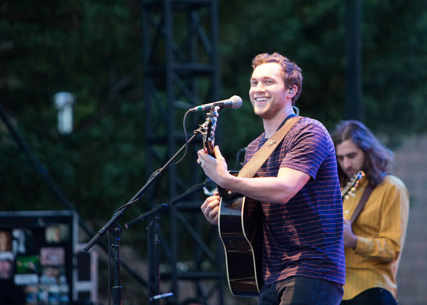 Phillip Phillips, Oregon Zoo Amphitheatre, photo by Dawn Marks