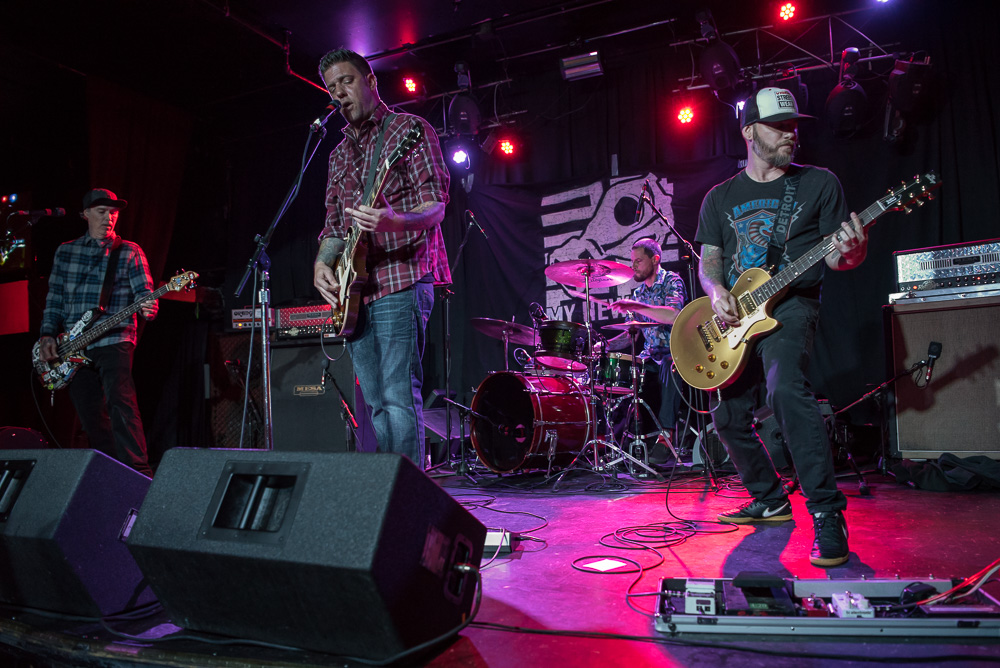 My New Vice, Dante's, photo by Miss Ellanea