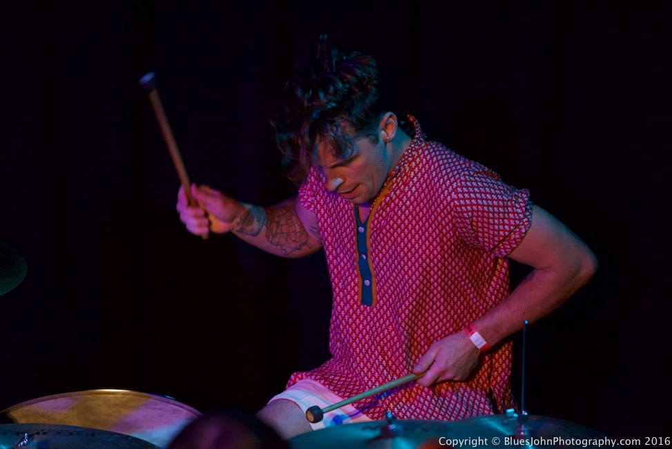 Thanks, Mississippi Studios, photo by John Alcala