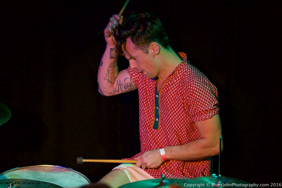 Thanks, Mississippi Studios, photo by John Alcala