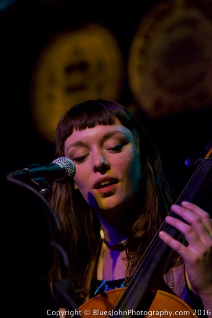 Thanks, Mississippi Studios, photo by John Alcala