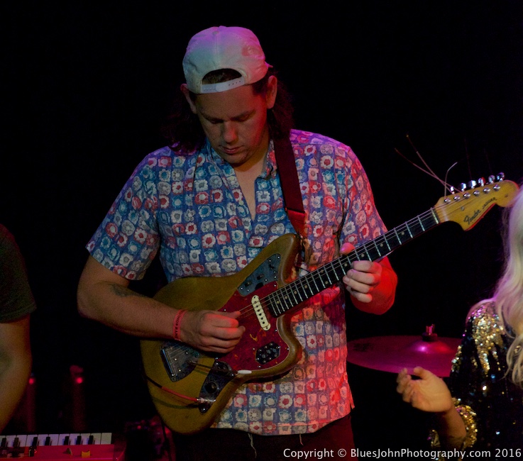 Thanks, Mississippi Studios, photo by John Alcala