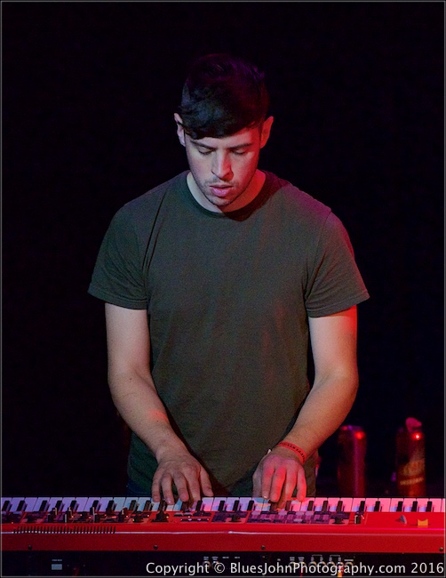 Thanks, Mississippi Studios, photo by John Alcala