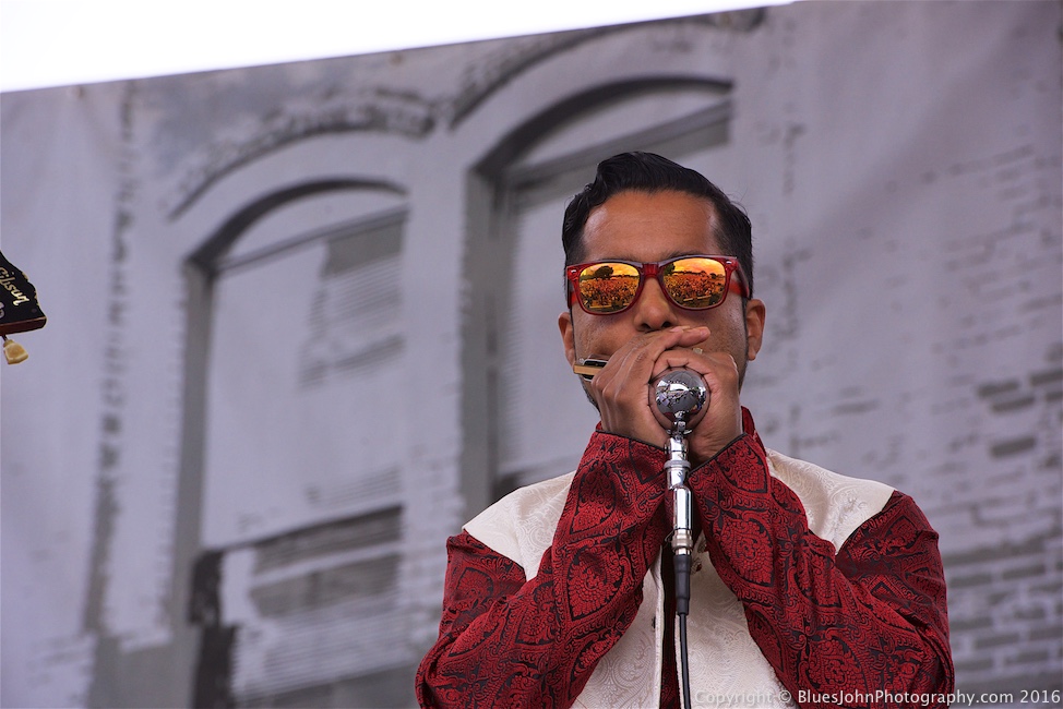 Waterfront Blues Festival, Tom McCall Waterfront Park, photo by John Alcala