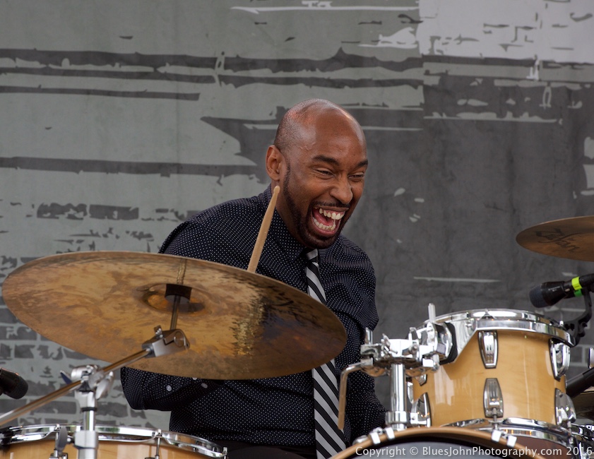 Waterfront Blues Festival, Tom McCall Waterfront Park, photo by John Alcala