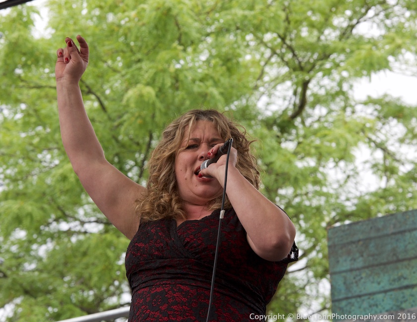 Waterfront Blues Festival, Tom McCall Waterfront Park, photo by John Alcala