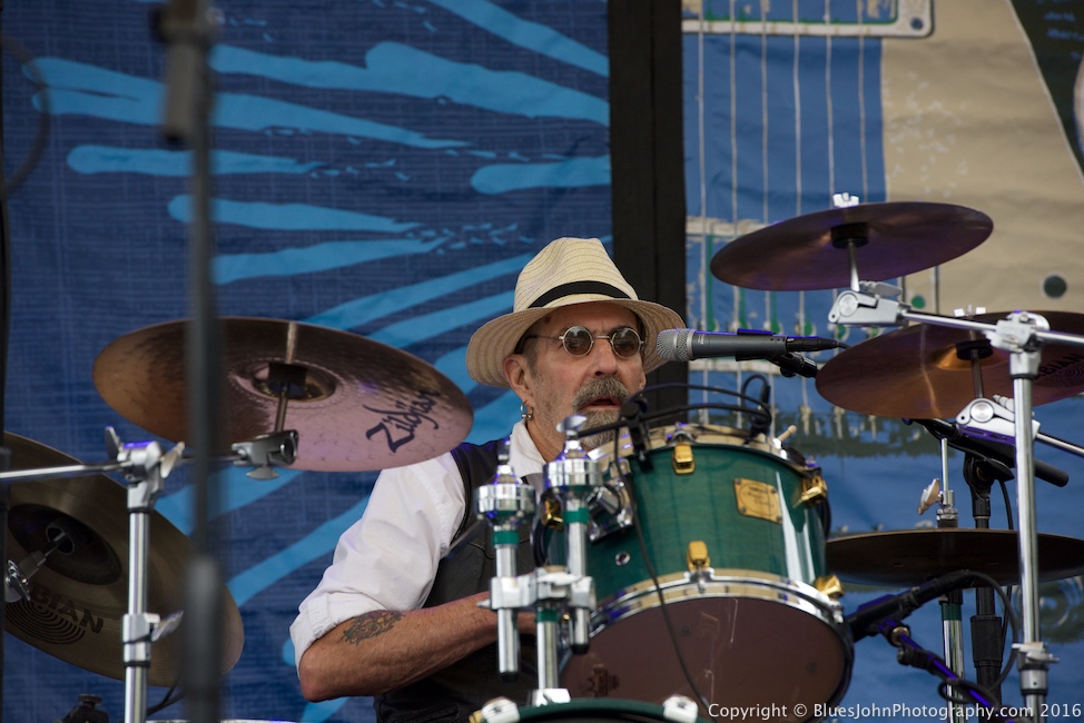Waterfront Blues Festival, Tom McCall Waterfront Park, photo by John Alcala