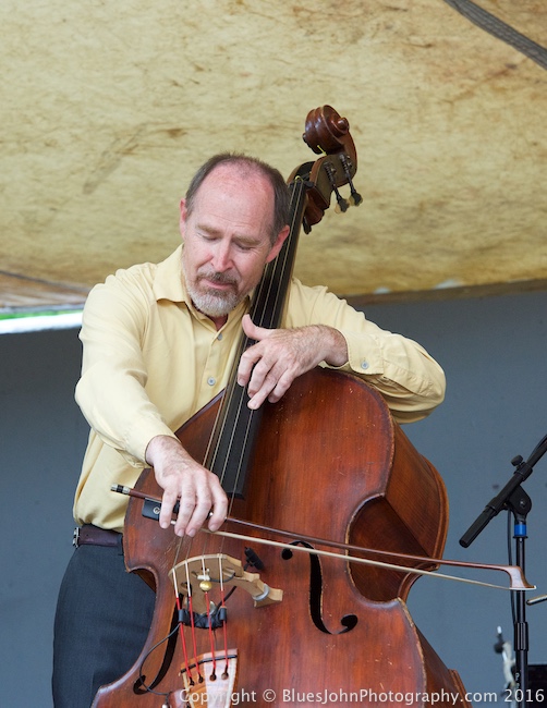 Mel Brown, Cathedral Park Jazz Festival, photo by John Alcala