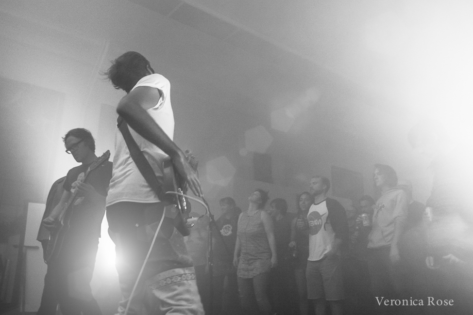 Ice Queens, The Hallowed Halls, photo by Veronica Rose