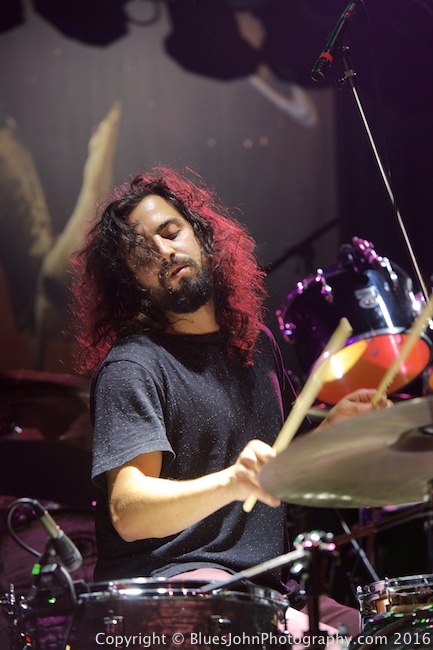 JJUUJJUU, Roseland Theater, photo by John Alcala