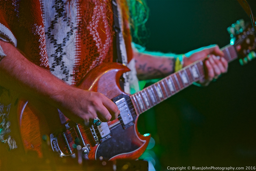 JJUUJJUU, Roseland Theater, photo by John Alcala