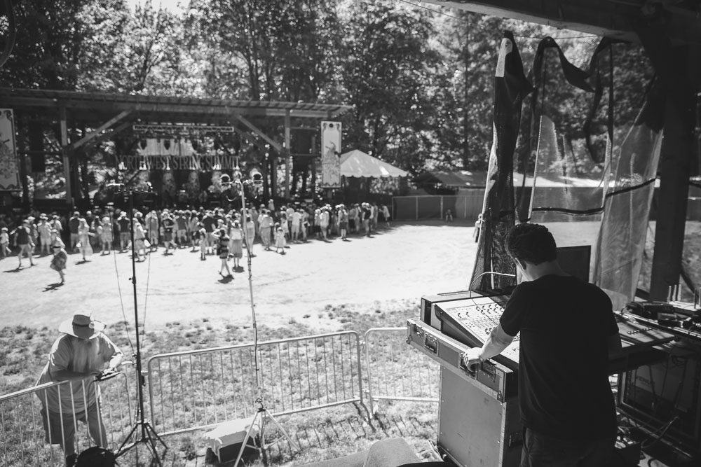 Northwest String Summit, Horning's Hideout, photo by Jessie McCall