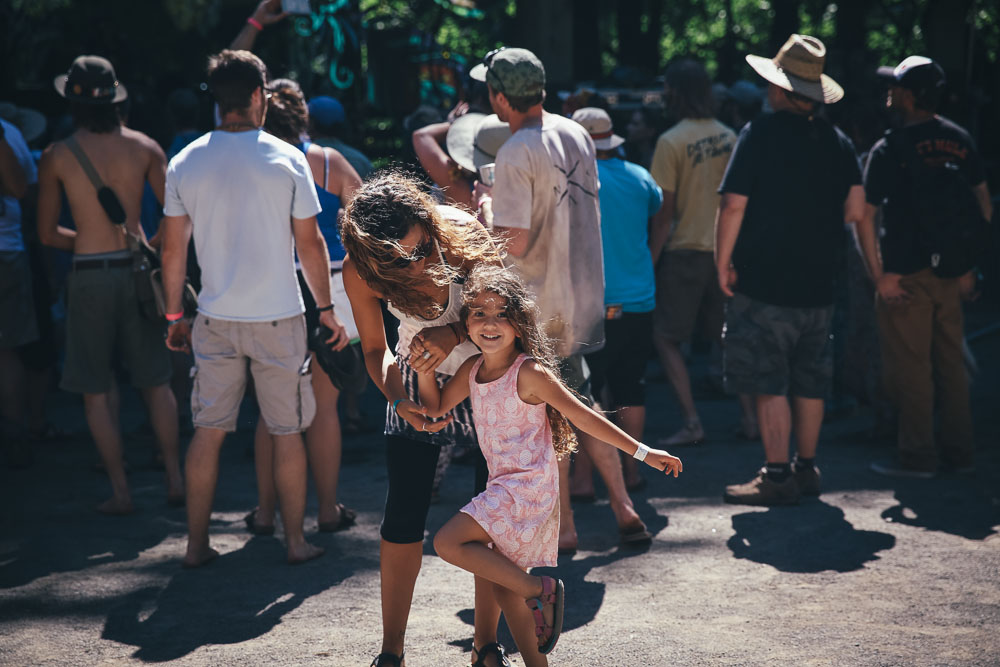 Northwest String Summit, Horning's Hideout, photo by Jessie McCall