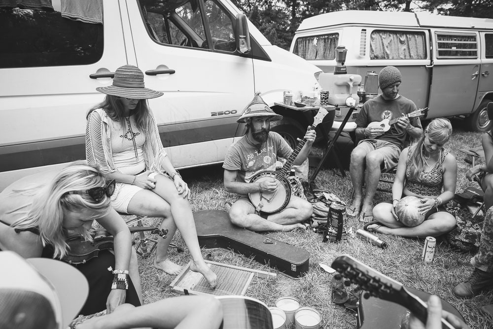 Northwest String Summit, Horning's Hideout, photo by Jessie McCall