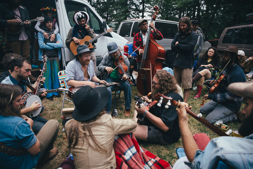 Northwest String Summit, Horning's Hideout, photo by Jessie McCall
