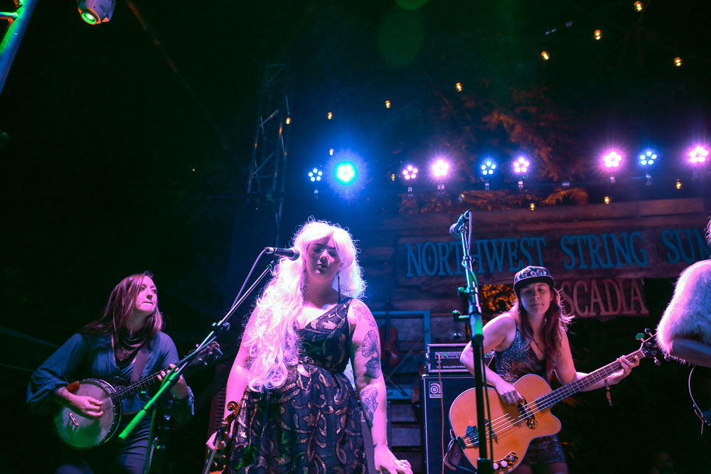 Northwest String Summit, Horning's Hideout, photo by Jessie McCall