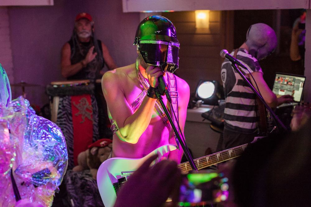 Nodding Tree Remedies, The Space Concert Club, photo by Blake Sourisseau