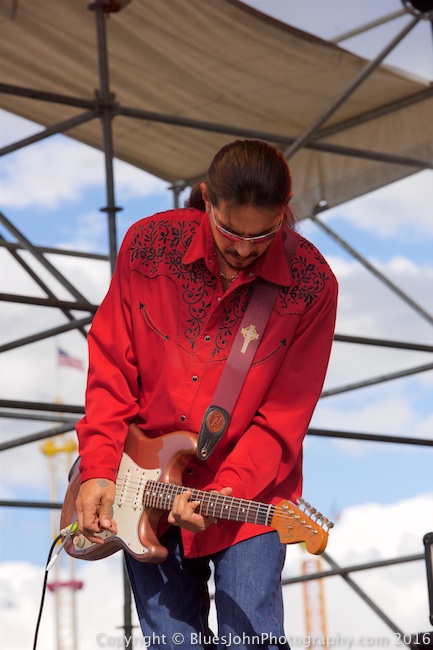 Los Lonely Boys, Clark County Fairgrounds, photo by John Alcala