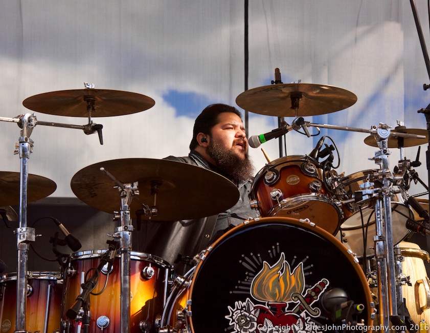 Los Lonely Boys, Clark County Fairgrounds, photo by John Alcala