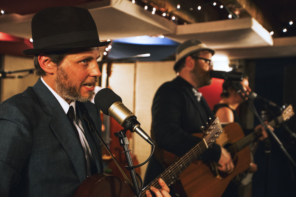 Alialujah Choir, Banana Stand Media