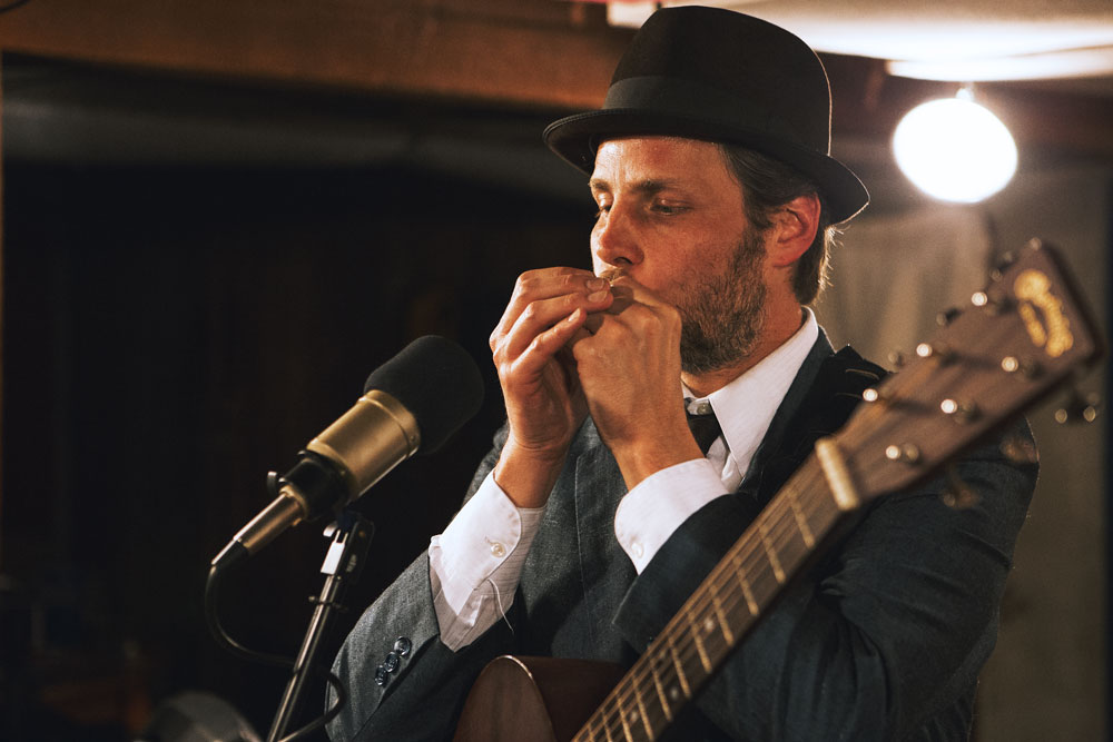 Alialujah Choir, Banana Stand Media