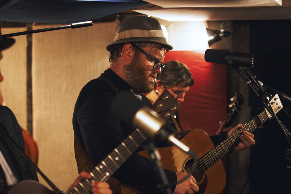 Alialujah Choir, Banana Stand Media
