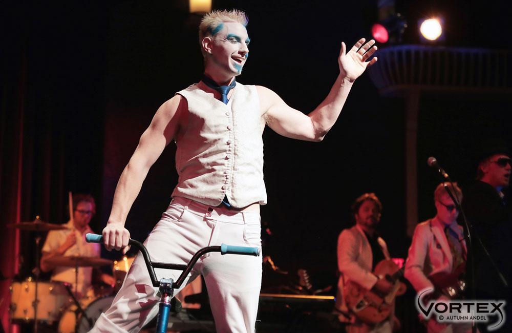 The Nowhere Band, Wanderlust Circus, Alberta Rose Theatre, photo by Autumn Andel