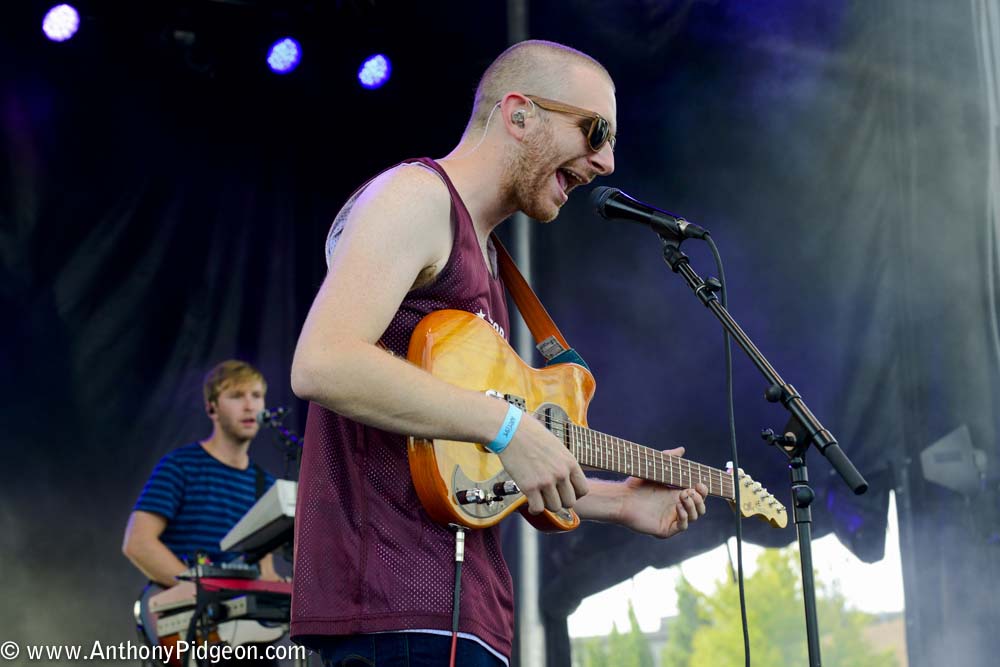 Bear Hands, 94.7 FM, photo by Anthony Pidgeon