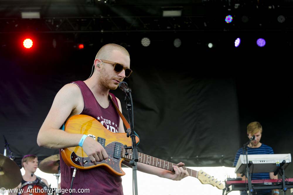 Bear Hands, 94.7 FM, photo by Anthony Pidgeon