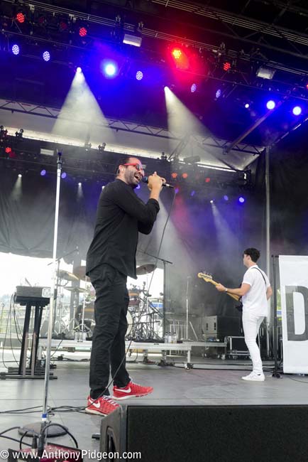 Big Data, 94.7 FM, photo by Anthony Pidgeon