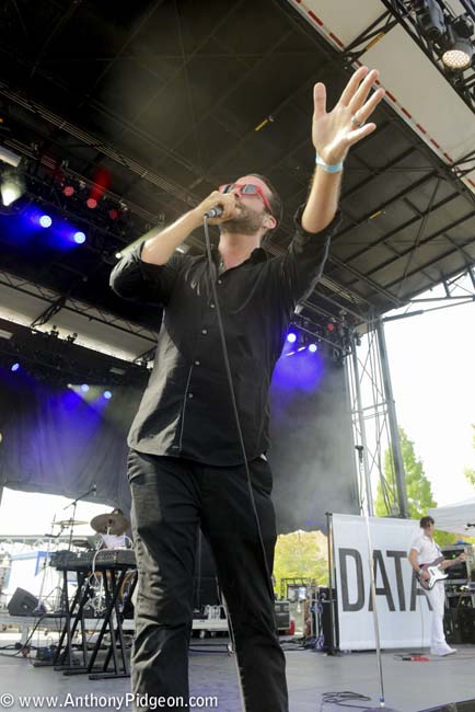 Big Data, 94.7 FM, photo by Anthony Pidgeon