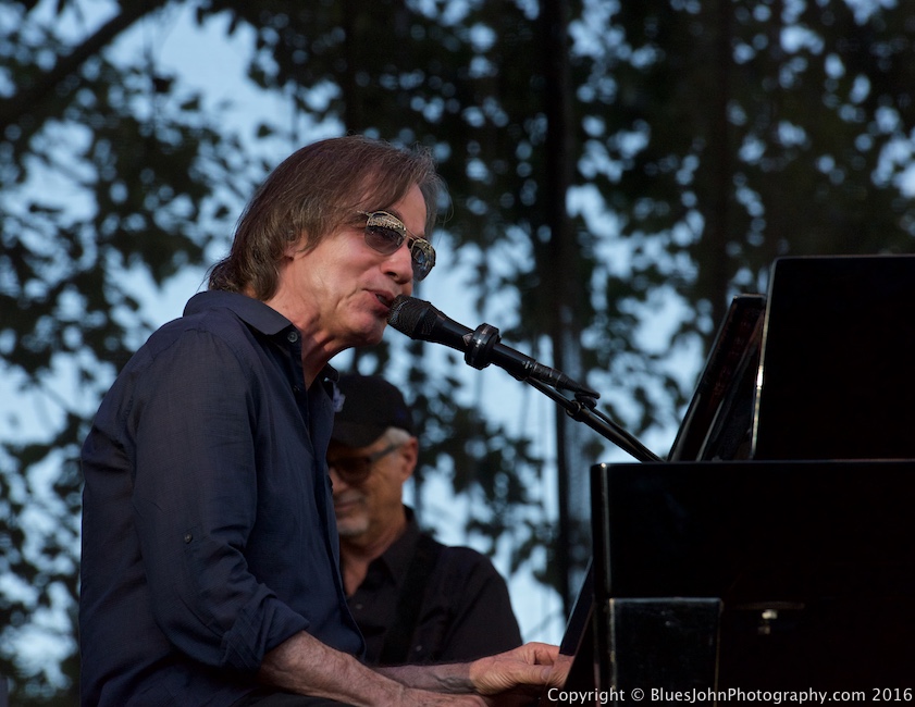 Jackson Browne, Edgefield Amphitheater, photo by John Alcala