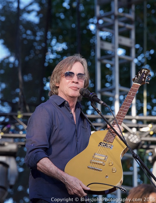 Jackson Browne, Edgefield Amphitheater, photo by John Alcala