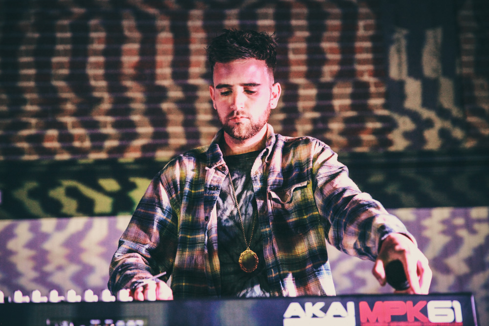 Calvin Valentine, EYRST, The Evergreen, photo by Tojo Andrianarivo