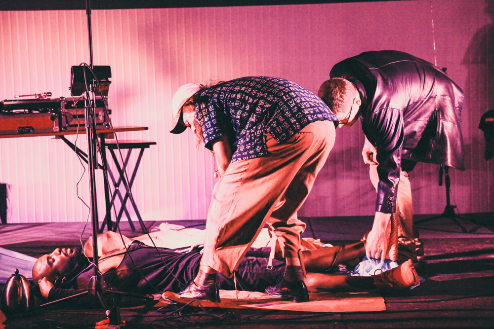 Ripley Snell, Old Grape God, EYRST, The Evergreen, photo by Tojo Andrianarivo