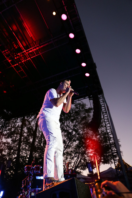 Fitz and the Tantrums, Oregon Zoo Amphitheatre, photo by Sydnie Kobza