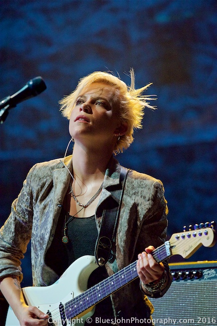 Jeff Beck, Maryhill Winery & Amphitheater, photo by John Alcala