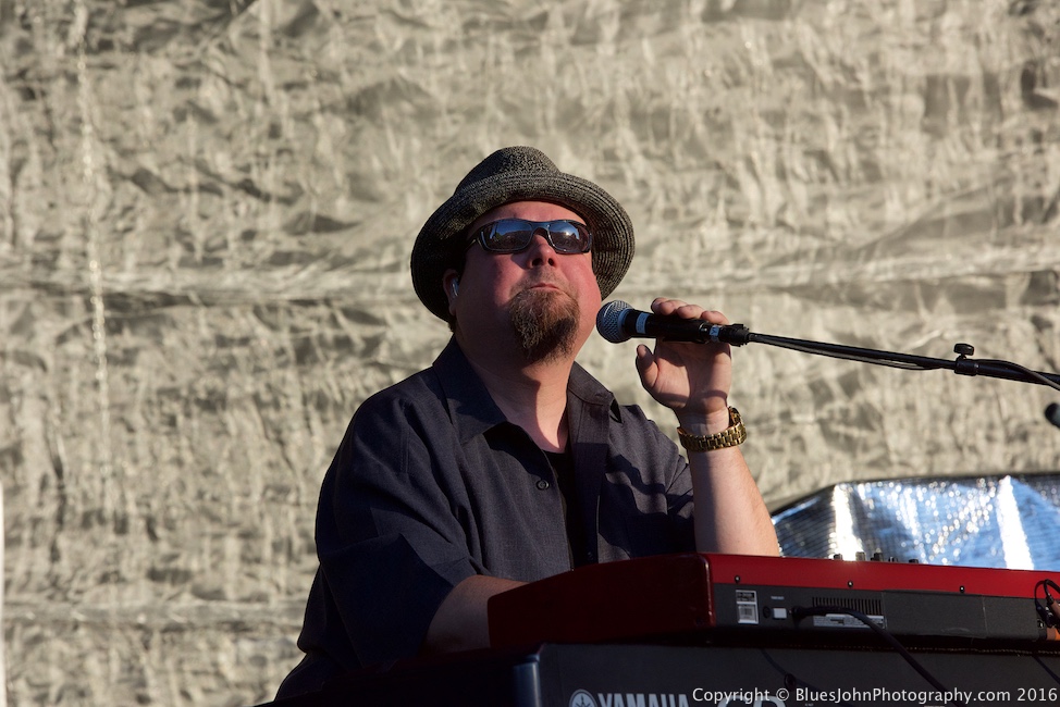 Buddy Guy, Marty Sammon, Maryhill Winery & Amphitheater, photo by John Alcala