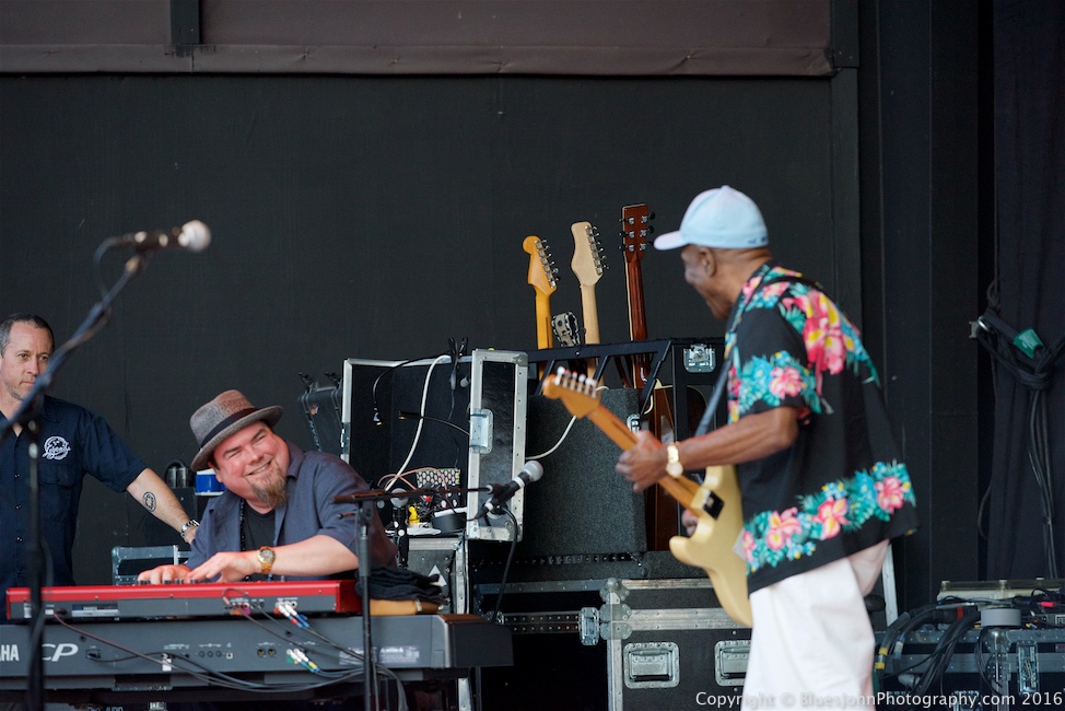Buddy Guy, Marty Sammon, Maryhill Winery & Amphitheater, photo by John Alcala