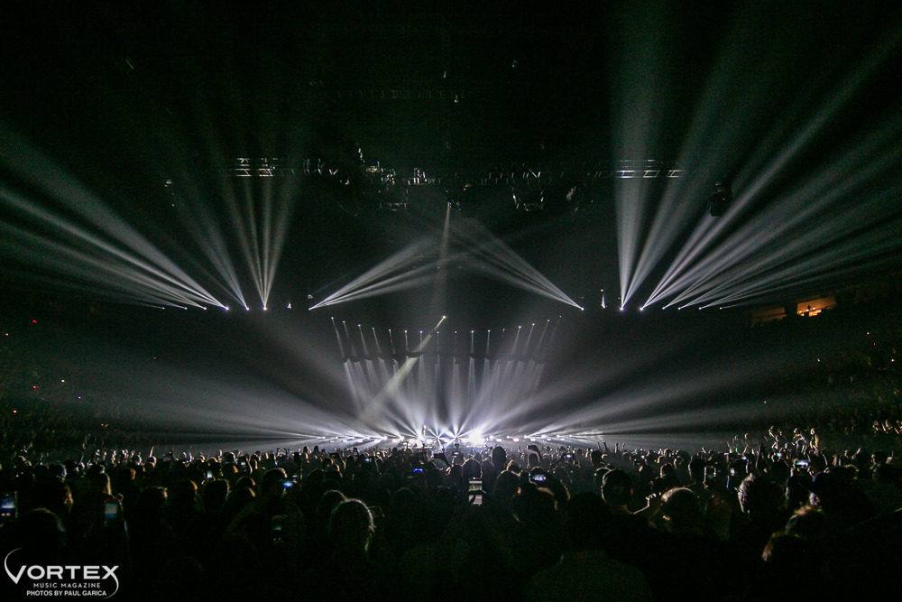 Nick Jonas, Moda Center, Rose Quarter, photo by Paul Garcia