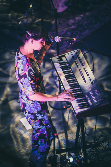 Y La Bamba, Revolution Hall, photo by Tojo Andrianarivo