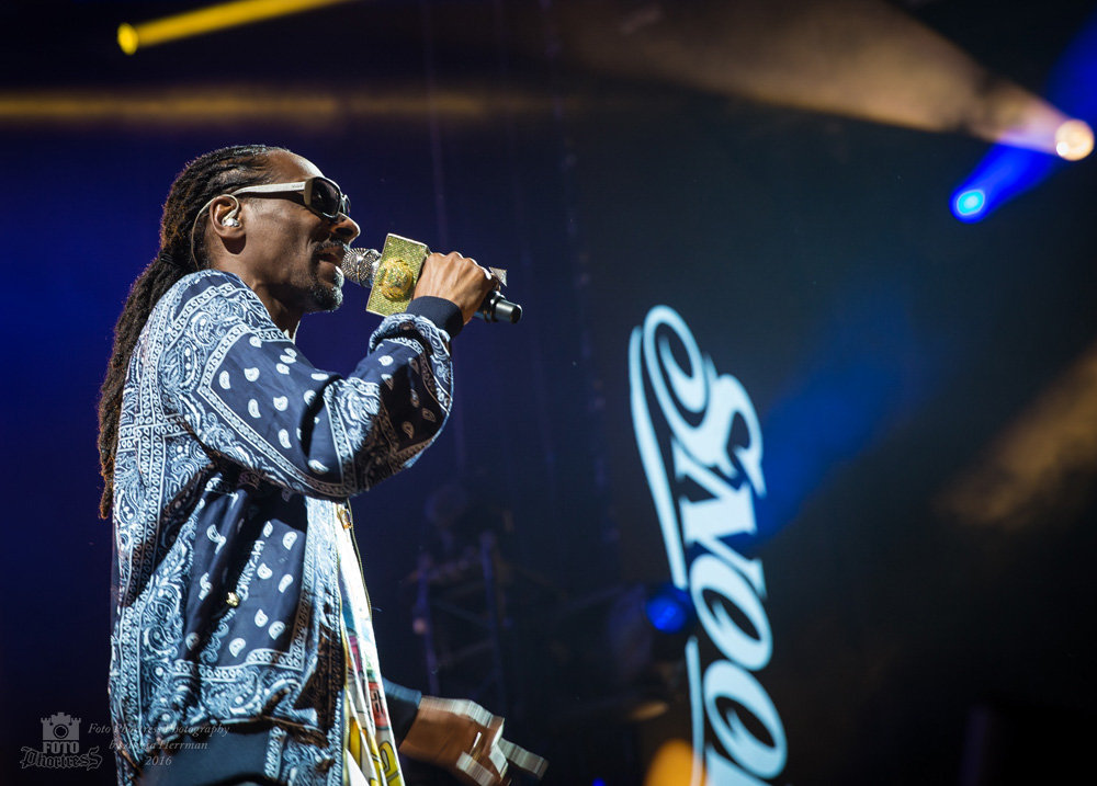 Snoop Dogg, Sunlight Supply Amphitheater, photo by Alyssa Herrman