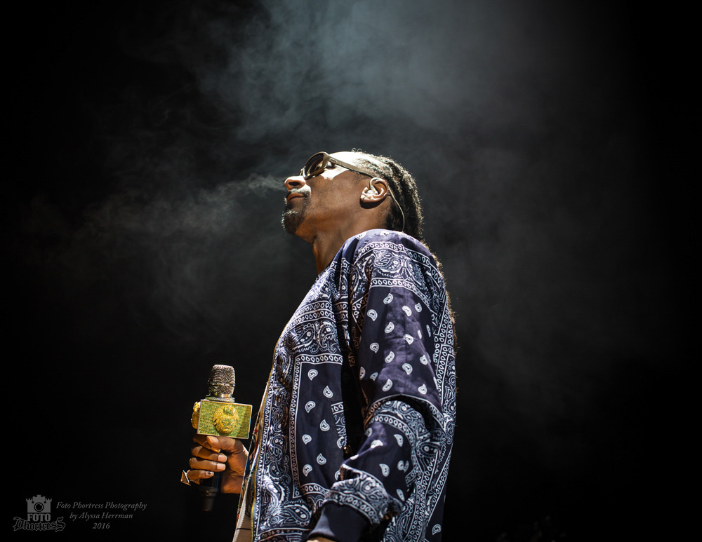 Snoop Dogg, Sunlight Supply Amphitheater, photo by Alyssa Herrman