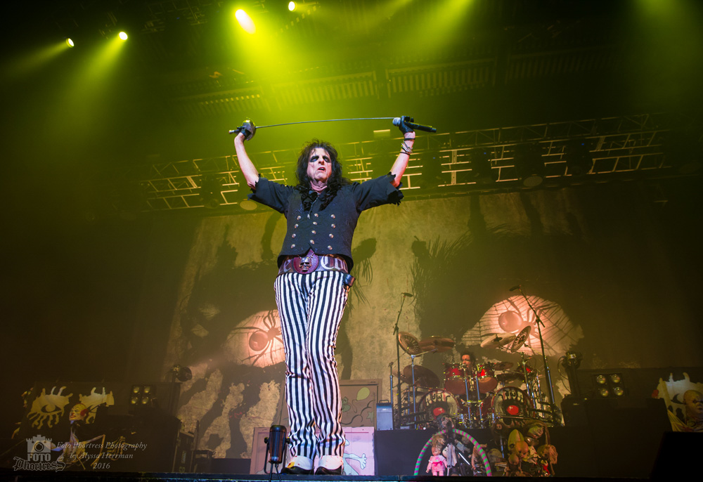 Alice Cooper, Psycho Las Vegas, photo by Alyssa Herrman