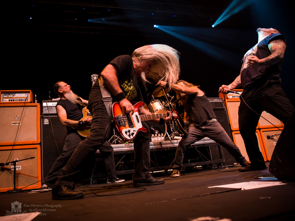 Down, Psycho Las Vegas, photo by Alyssa Herrman