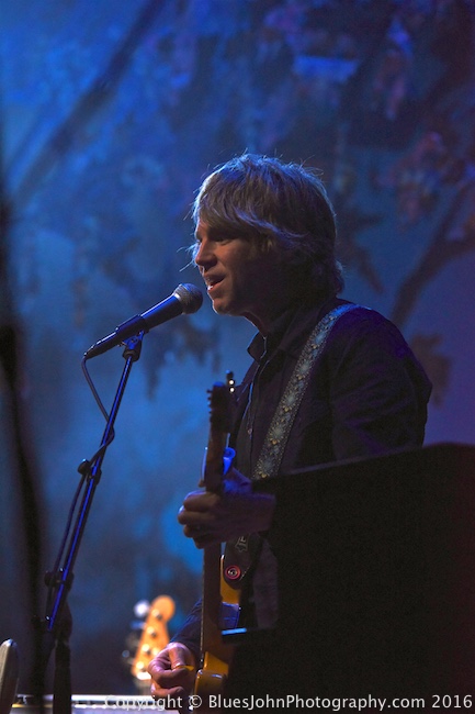 Wilco, Arlene Schnitzer Concert Hall, photo by John Alcala