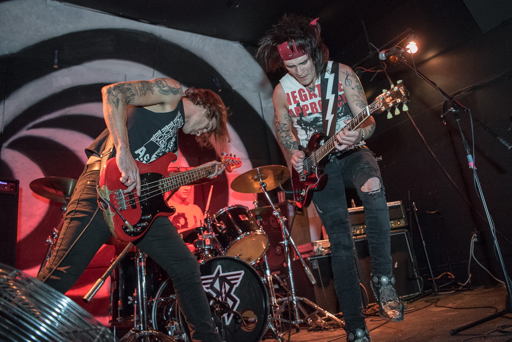 Breaker Breaker, Twilight Cafe & Bar, photo by Miss Ellanea