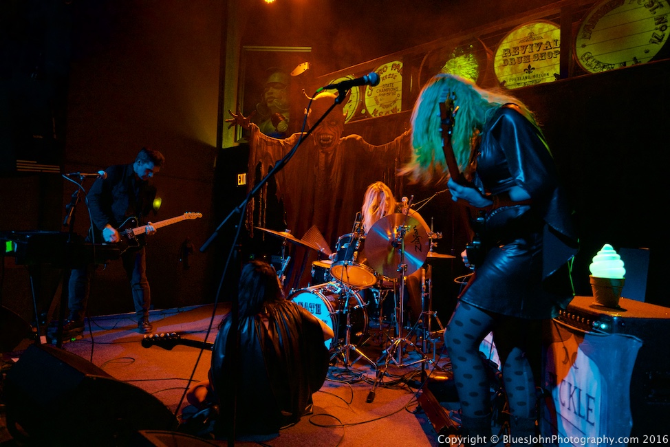 Death Valley Girls, Mississippi Studios, photo by John Alcala